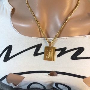 🔥Every beauty high-quality J Fashion initials necklace any occasion gold color